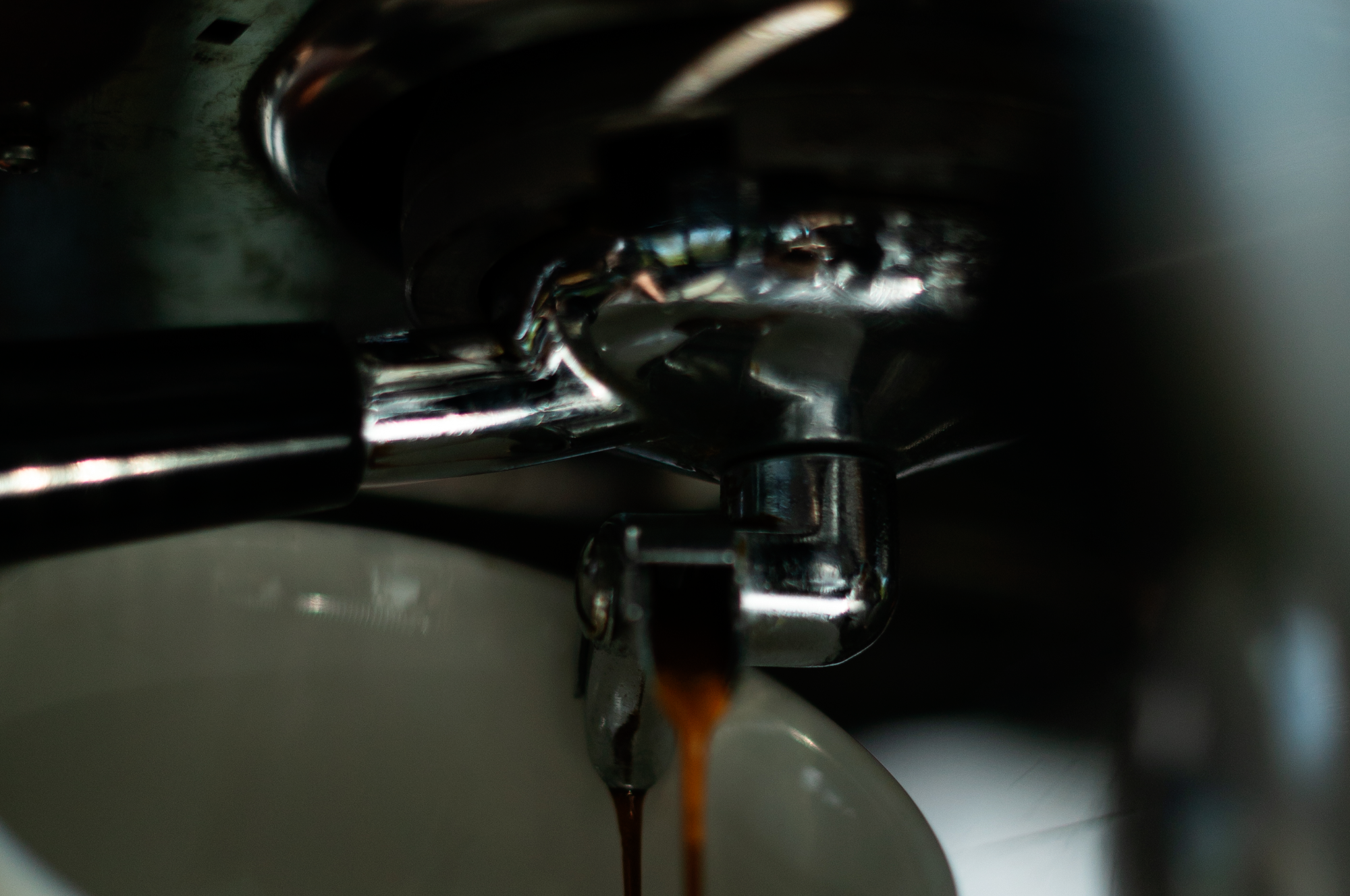 Collection of Equipments, Grinders & Courses in a gallery layout